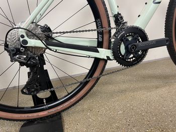 Used Canyon Grizl 7 2022 Road & Gravel — image 3 of 8
