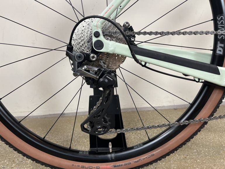 Used Canyon Grizl 7 2022 Road & Gravel — image 7 of 8