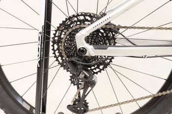 Mondraker SUPERFOXY R 2023 2023 Mountainbike d'occasion — image 5 sur 11