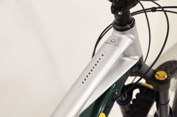 Mondraker SUPERFOXY R 2023 2023 Mountainbike d'occasion — image 10 sur 11
