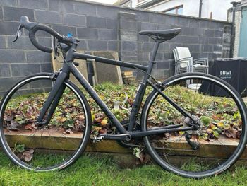 Used Specialized Allez Elite 2022 2022 Road & Gravel, Black — image 1 of 7