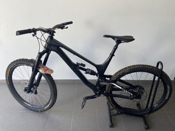 Käytetty Canyon Torque AL 5.0 2021 Mountainbike — kuva 1 / 10