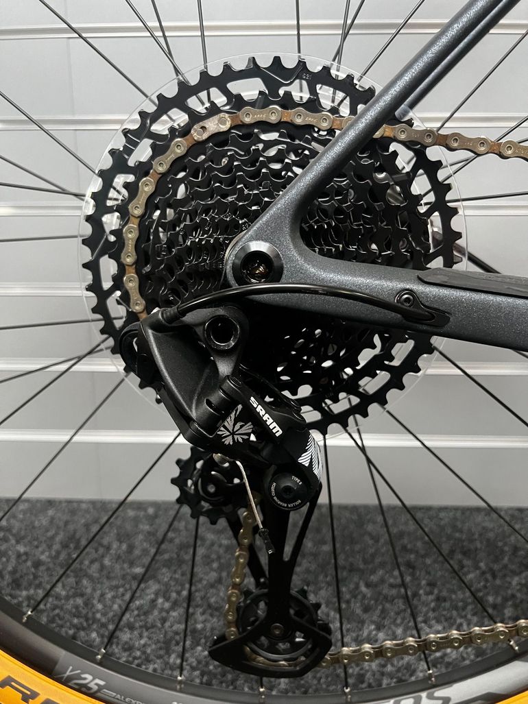 Used Scott Scale 940 2022 2022 Mountainbike, Black, 29 — image 2 of 5