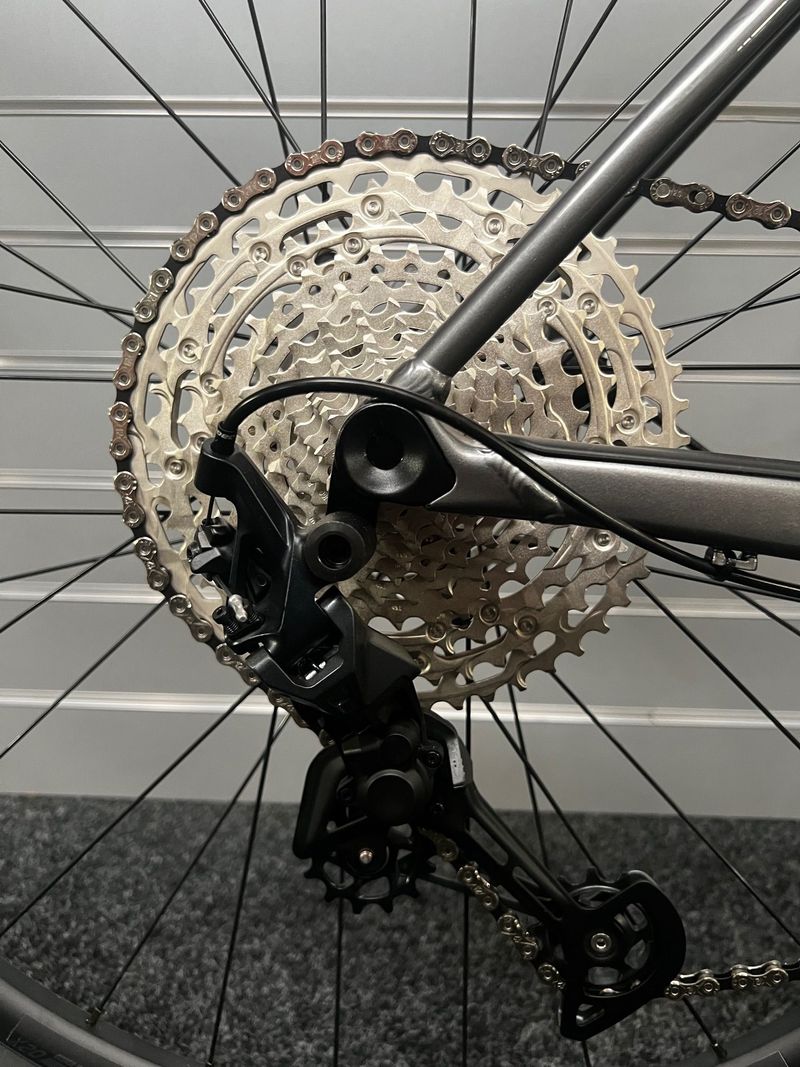 Used Scott Scale 965 2022 2022 Mountainbike, Light Gray, 29 — image 2 of 5