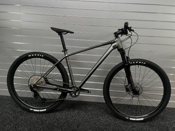 Used Scott Scale 965 2022 2022 Mountainbike, Light Gray, 29 — image 1 of 5