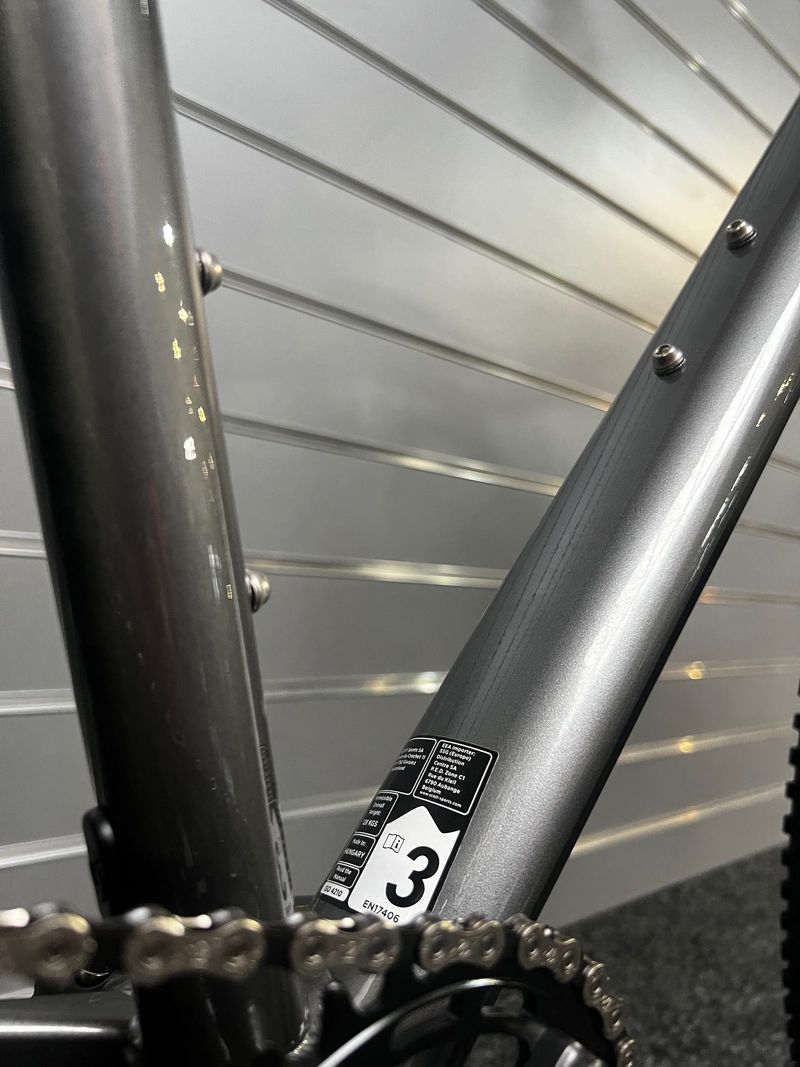 Used Scott Scale 965 2022 2022 Mountainbike, Light Gray, 29 — image 4 of 5