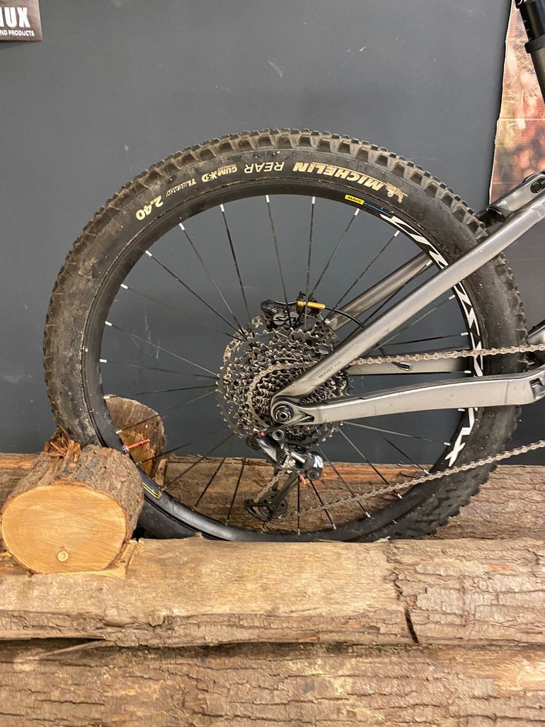 Brugt Trek Remedy 7 2019 2019 Mountainbike — billede 2 af 6