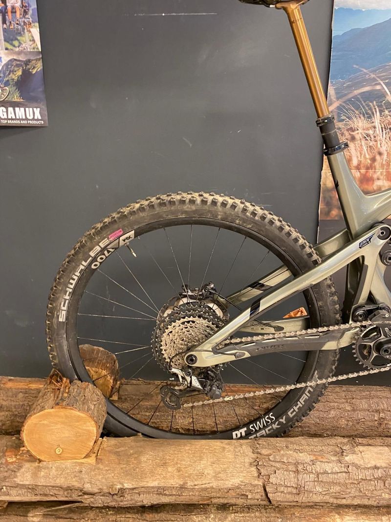 Použité Pivot FIREBIRD Pro XT/XTR 2024 2024 Mountainbike — obrázek 4 z 6