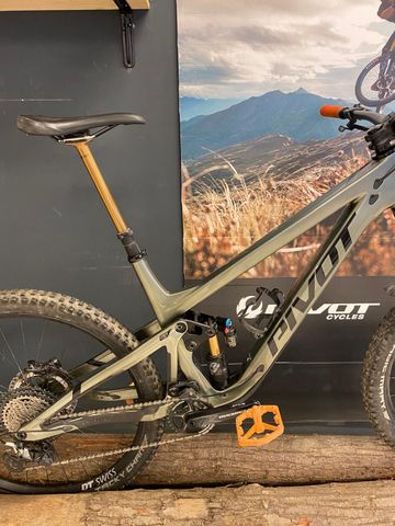 Použité Pivot FIREBIRD Pro XT/XTR 2024 2024 Mountainbike — obrázek 3 z 6