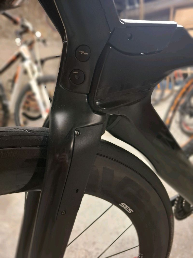 Used BMC TIMEMACHINE 01 THREE 2019 2019 Road & Gravel, Black — image 15 of 15
