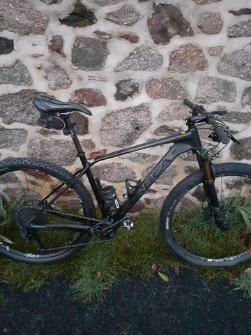 Orbea ALMA M15 2019 2019 Mountainbike usato, Nero — immagine 5 di 12