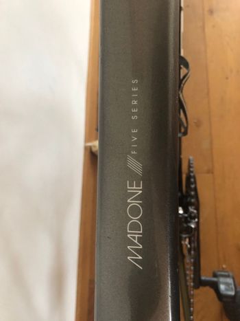 Used Trek Madone 5.2 H2 (Compact) 2013 2013 Road & Gravel — image 6 of 9