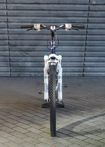 Used Stevens M8 Race 2005 Mountainbike, White, 26 — image 2 of 12