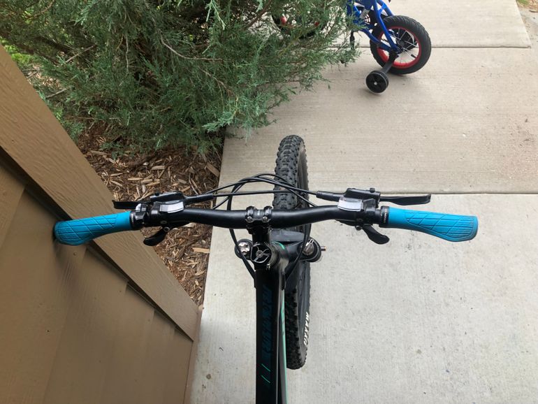 Used Liv Embolden 2 2019 2019 Mountainbike, Schwarz, 27.5 — image 3 of 7