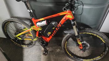 Used Giant Full-e+1 2016 Mountainbike, Orange — image 1 of 10