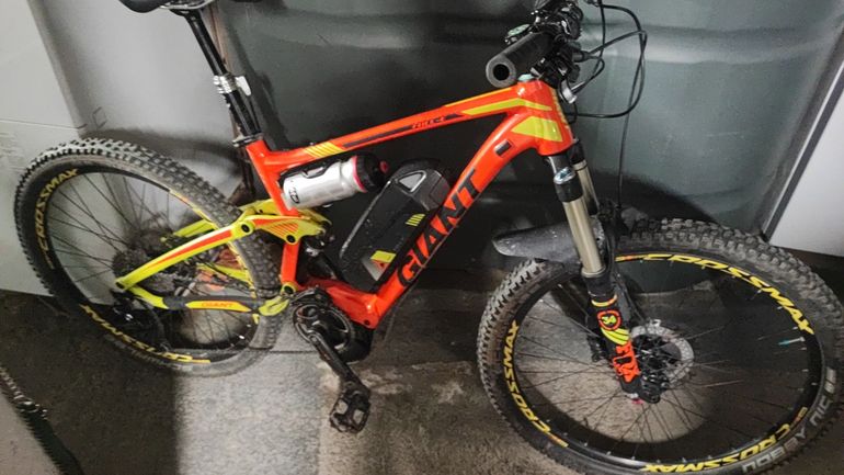 Used Giant Full-e+1 2016 Mountainbike, Orange — image 1 of 10