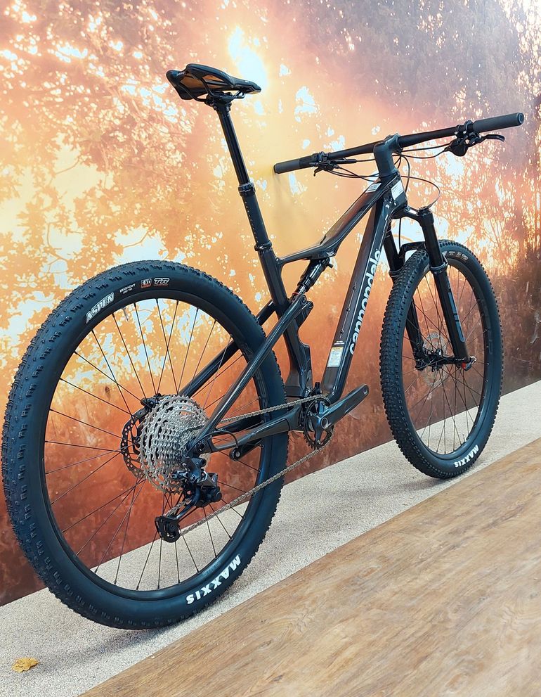 Used Cannondale Scalpel 4 2024 2024 Mountainbike, Black, 29 — image 2 of 4