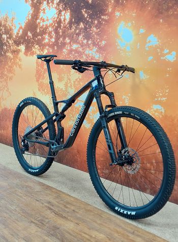 Used Cannondale Scalpel 4 2024 2024 Mountainbike, Black, 29 — image 1 of 4