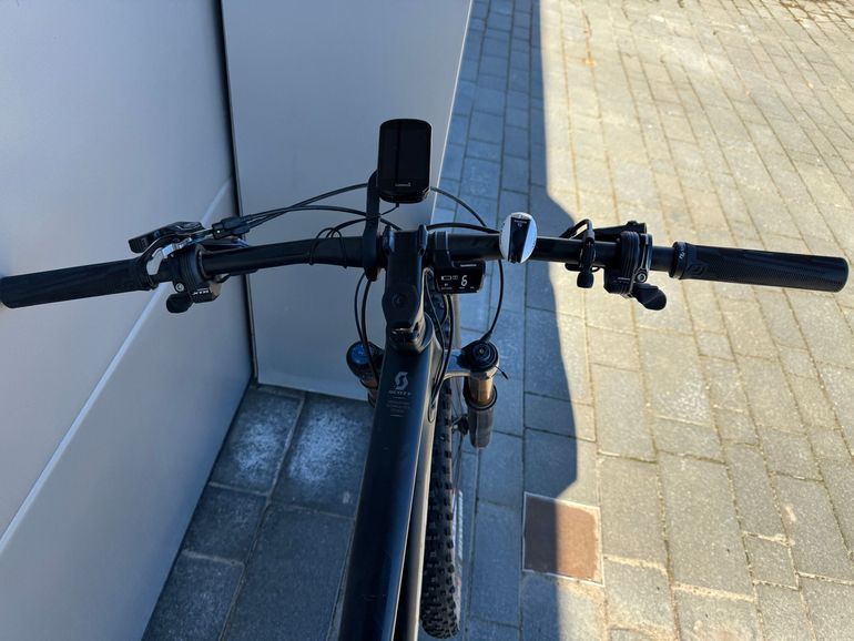 Scott Spark 900 Premium 2017 2017 Mountainbike usato, Nero — immagine 6 di 9