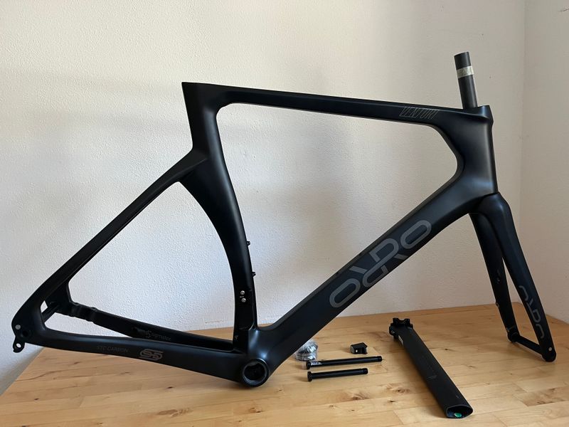 Käytetty Orro Venturi STC Frameset 2024 Road & Gravel — kuva 1 / 7