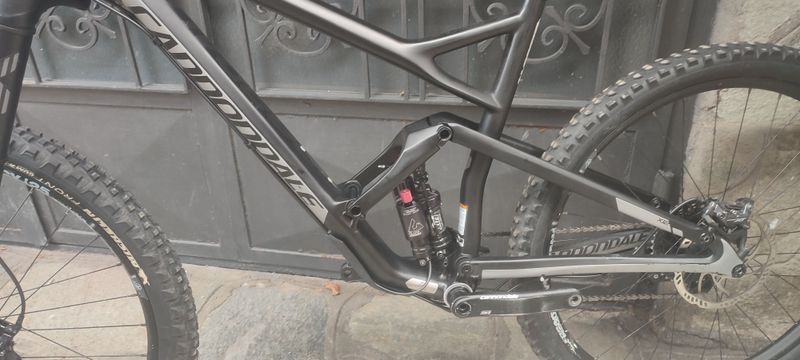 Used Cannondale Jekyll Carbon 2 2017 2017 Mountainbike, Black, 27.5 — image 7 of 7