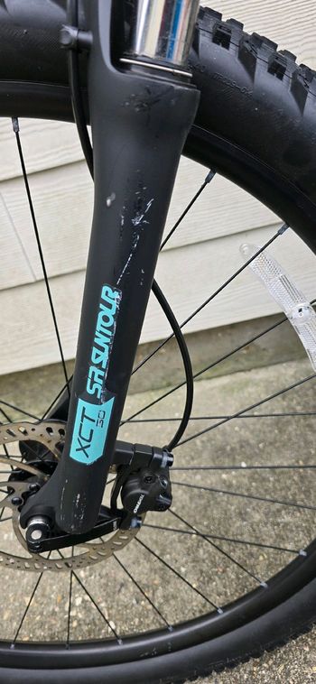 Used Trek Marlin Shimano Deore 2023 Mountainbike, Green, 29 — image 10 of 13