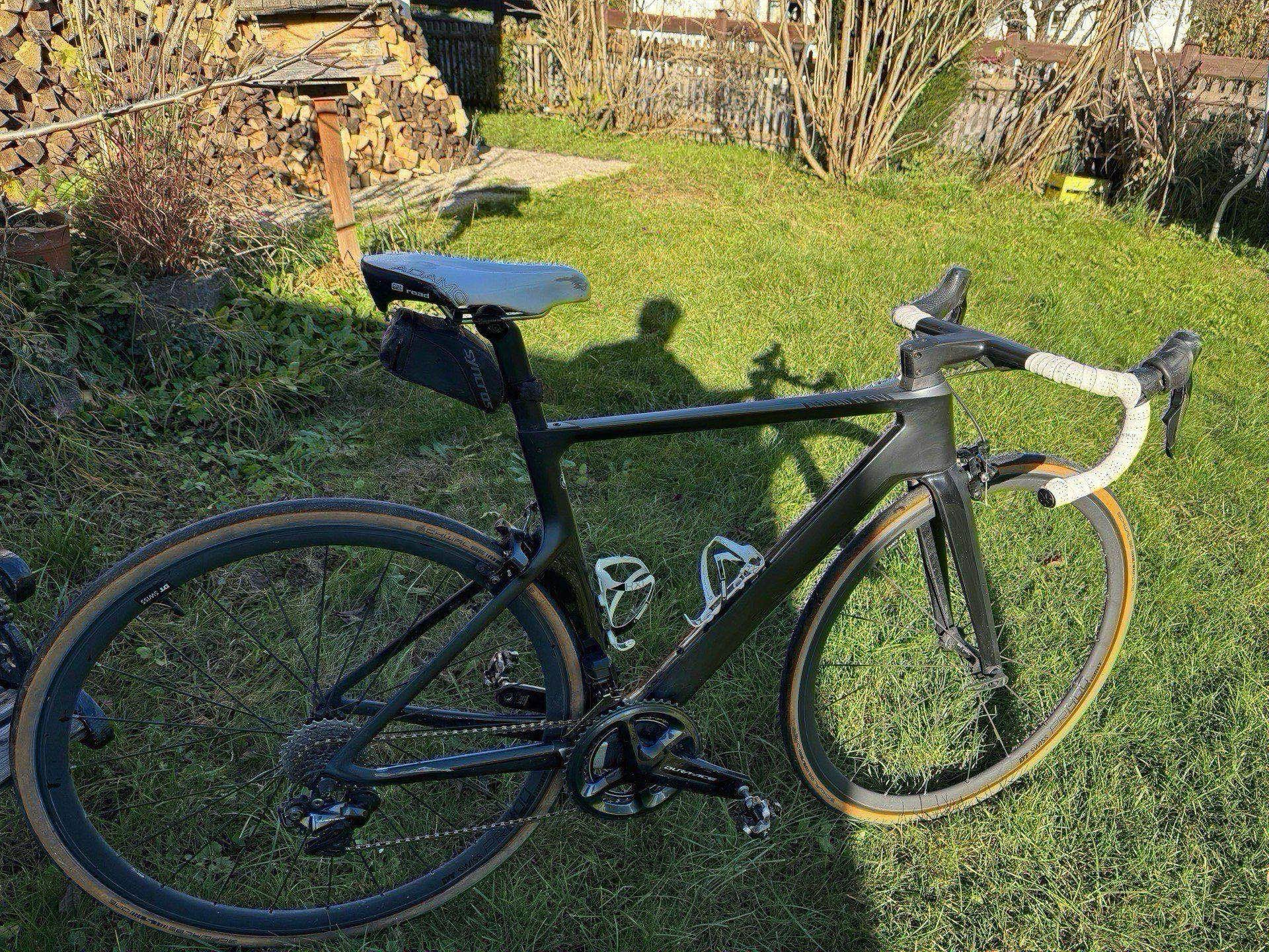 Canyon Aeroad CF SLX 9.0 Di2 used in S | buycycle