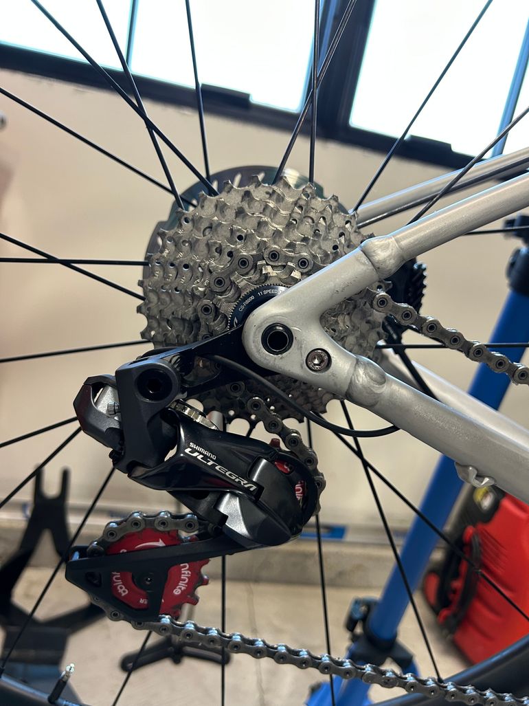 Used Specialized Allez Sprint 2019 Road & Gravel, Red — image 7 of 9