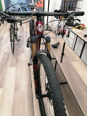 Gebrauchtes Megamo TRACK 04 CRB 2024 2024 Mountainbike, Rot, 29 — Bild 2 von 3