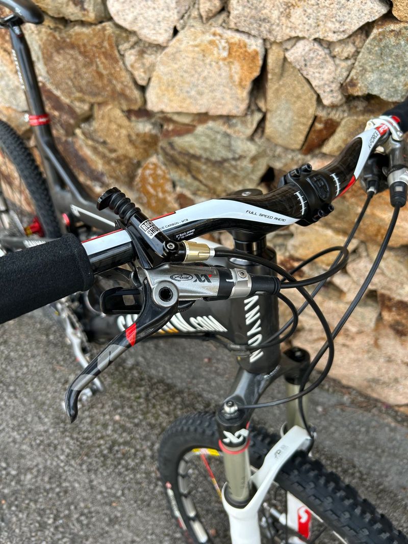 Used Canyon MR 9.0 SL 2015 Mountainbike, Black — image 3 of 6