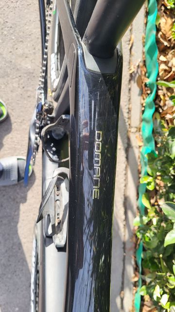 Used Trek Domane SL 6 Gen 3 2020 Road & Gravel, Black — image 6 of 7