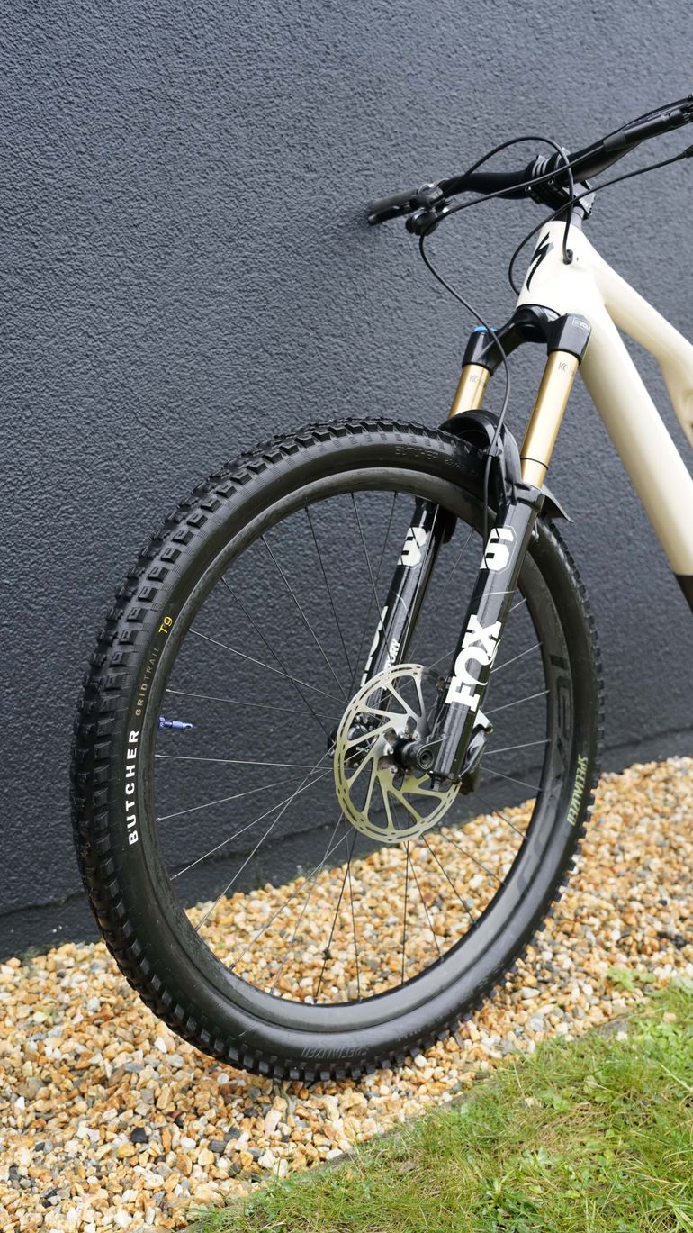 Used Specialized Stumpjumper EVO Pro 2022 2022 Mountainbike, Black, 29 — image 19 of 48