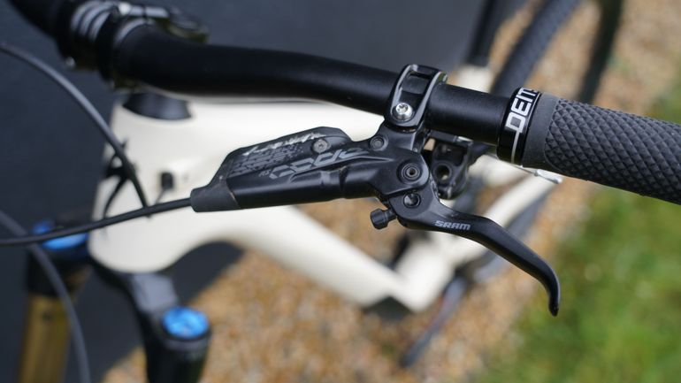 Used Specialized Stumpjumper EVO Pro 2022 2022 Mountainbike, Black, 29 — image 28 of 48