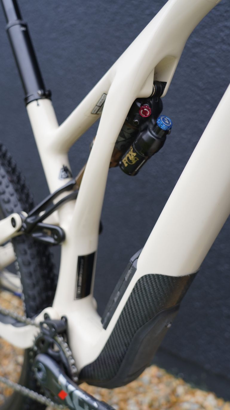 Used Specialized Stumpjumper EVO Pro 2022 2022 Mountainbike, Black, 29 — image 17 of 48