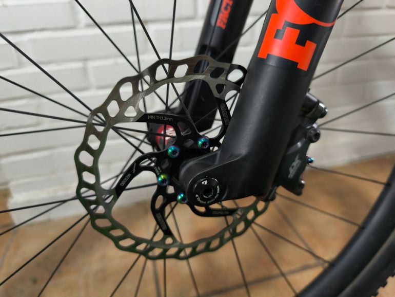 Gebrauchtes Scott Spark RC Team Issue 2024 2024 Mountainbike, Schwarz, 29 — Bild 14 von 16