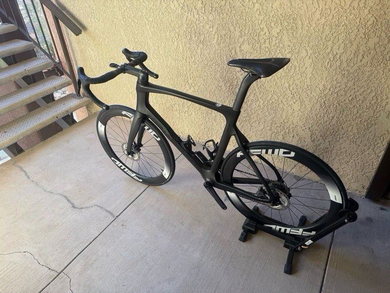Used Pinarello PRINCE ULTEGRA Di2 12S Disc 2023 2023 Road & Gravel, Black — image 4 of 6