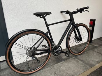 Used Scott Metrix 30 EQ 2024 2024 2024 Urban, Black — image 1 of 12