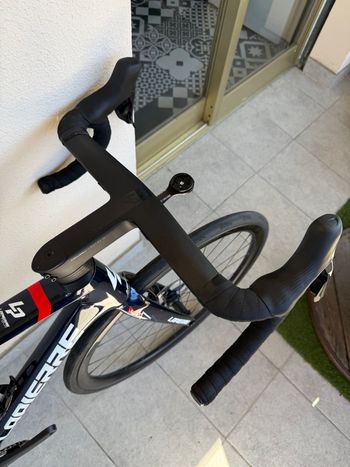 Used Lapierre Lapierre Xelius SL de l’équipe Groupama-FDJ - Neuf - Taille M 2023 Road & Gravel — image 7 of 16