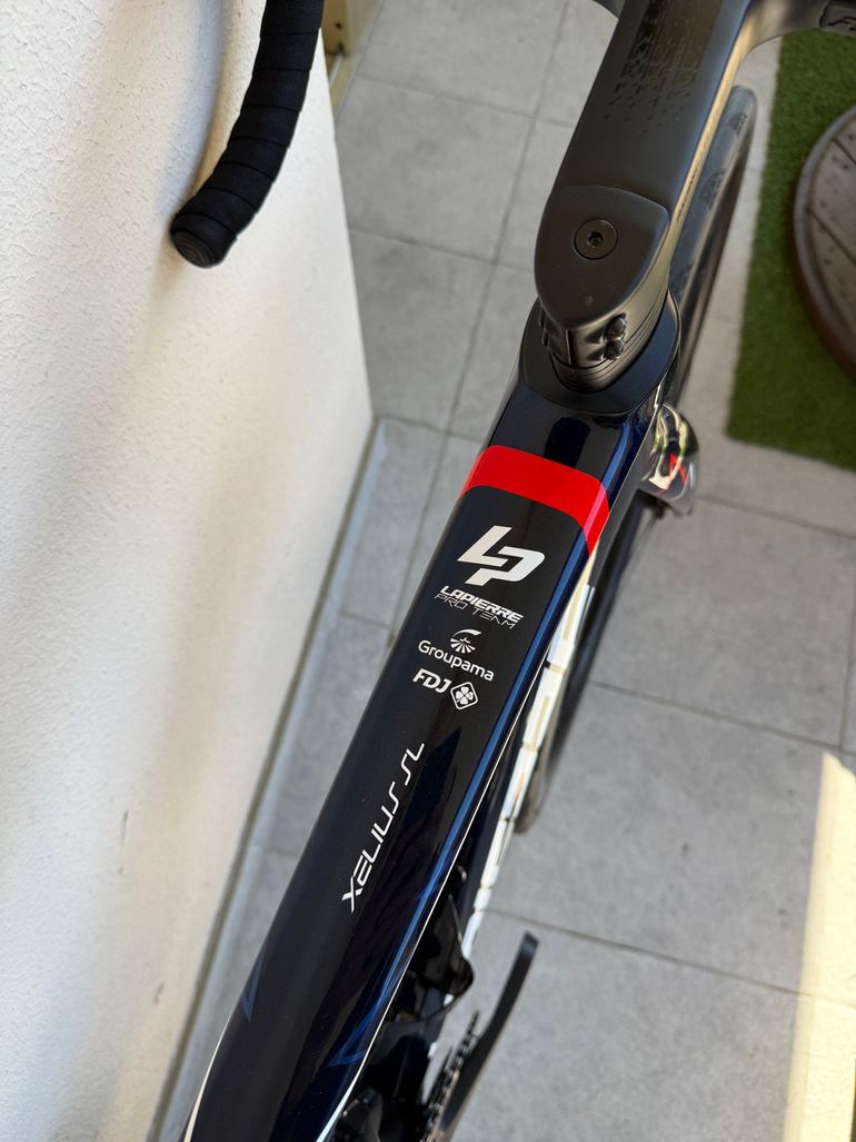 Used Lapierre Lapierre Xelius SL de l’équipe Groupama-FDJ - Neuf - Taille M 2023 Road & Gravel — image 2 of 16