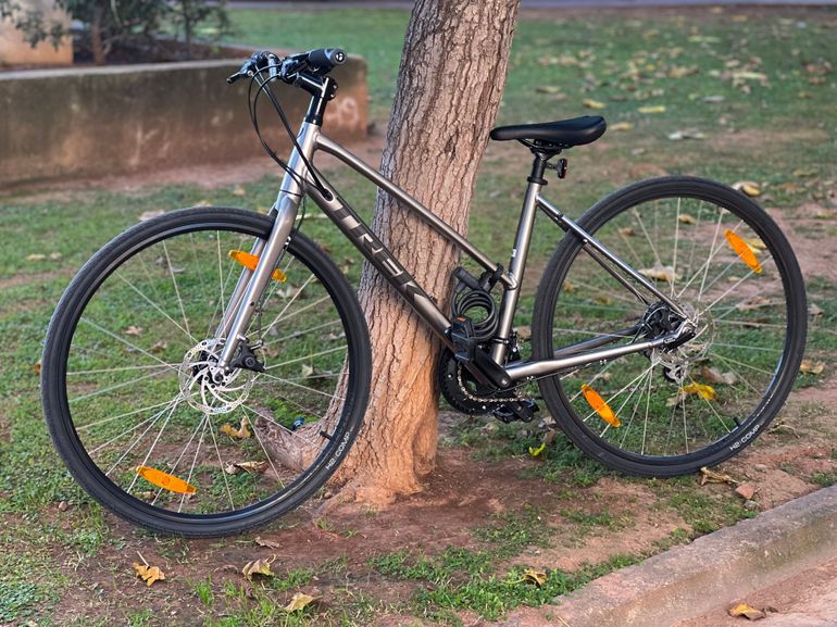 Used Trek FX 1 Stagger Disc 2024 Road & Gravel, Black — image 2 of 3