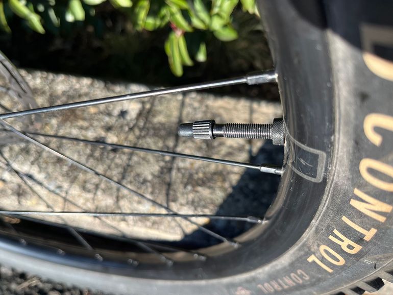 Used Specialized Riprock 24 2024 2024 2024 Urban, Hellgrau — image 9 of 9