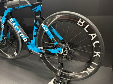 Brugt Factor SLiCK - SRAM Force w/ Power Meter 2024 2024 Road & Gravel — billede 24 af 26