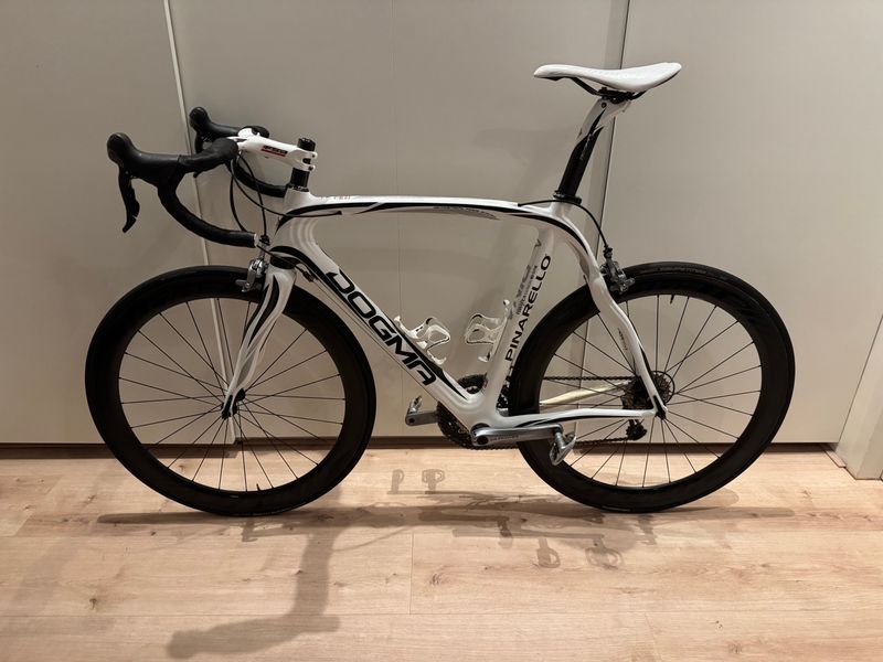 Used Pinarello Dogma 60.1 2013 Road & Gravel, White — image 4 of 19