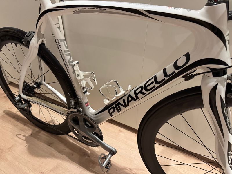 Used Pinarello Dogma 60.1 2013 Road & Gravel, White — image 14 of 19