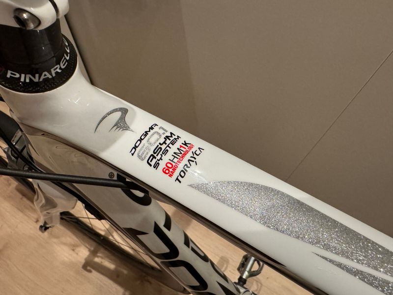 Used Pinarello Dogma 60.1 2013 Road & Gravel, White — image 7 of 19