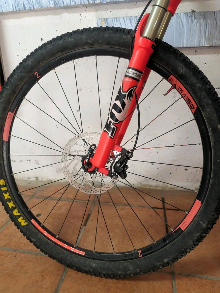 Used CUBE LTD SL 2016 2016 Mountainbike, Red, 29 — image 8 of 10