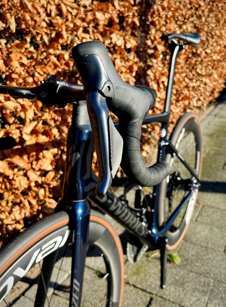 Used Specialized S-Works Tarmac SL7 - Shimano Dura-Ace Di2 2023 2023 Road & Gravel, Blau — image 9 of 13