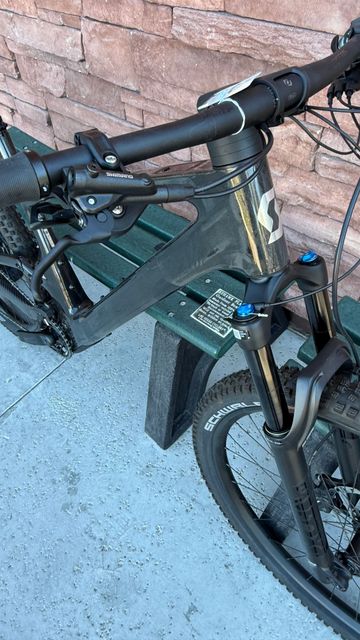 Tweedehands Scott Lumen eRIDE 910 2023 2023 Mountainbike — afbeelding 7 van 14