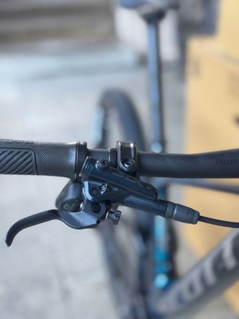Used Scott Spark RC Team Martin Green 2025 Mountainbike, Green — image 4 of 8