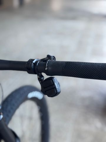 Used Scott Spark RC Team Martin Green 2025 Mountainbike, Green — image 6 of 8